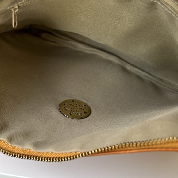 Pratesi Firenze Studded Cognac Brown Leather Clutch Wristlet Crossbody Bag Italy - Picture 12 of 14